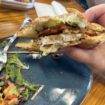 The Alibi Pub and Grill - Fried chicken sandwich - Pubs Near Me - Chico, California