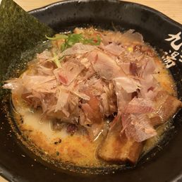 (2) Katsuobushi Pork Ramen