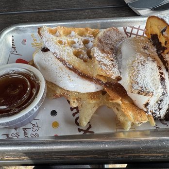 Bruxie - S'mores - Chicken Shop Near Me - Long Beach, California Bruxie - S'mores - Chicken Shop Near Me - Long Beach, California