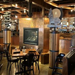 The White Buffalo Bar & Grille