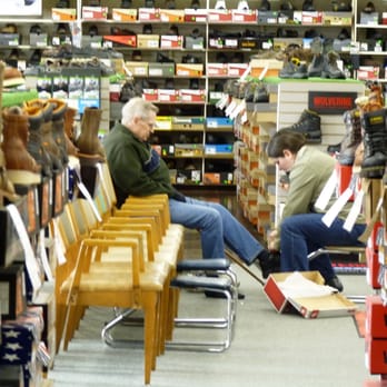 Al's Shoes & Boots - Interior of Al's with knowledgeable sales person to help find the perfect fit. - Shoe Stores Near Me - Portland, Oregon Al's Shoes & Boots - Interior of Al's with knowledgeable sales person to help find the perfect fit. - Shoe Stores Near Me - Portland, Oregon