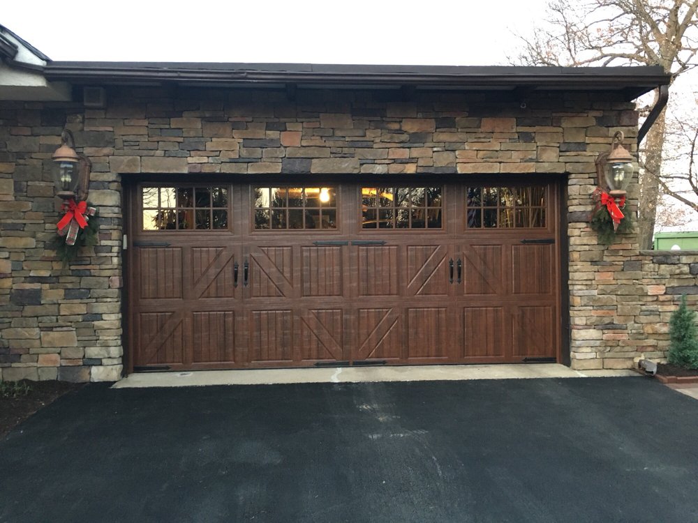DM Garage Door Solutions - Garage Door Contractor in Philadelphia, PA