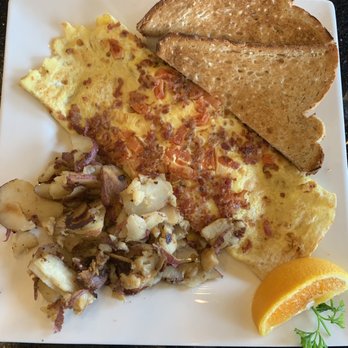 Keke's Breakfast Cafe - Tomato, bacon, cheese Omelette. - Breakfast & Brunch Near Me - Saint Johns, Florida