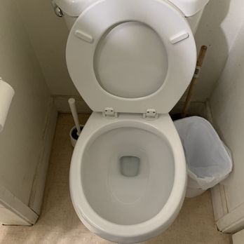 Global Cleaning - Sparkling toilet - Home Cleaning Near Me Global Cleaning - Sparkling toilet - Home Cleaning Near Me