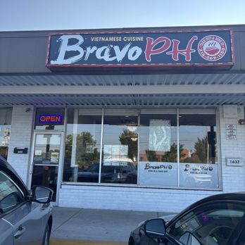 Bravo Pho - Outside - Vietnamese Near Me - Levittown, Pennsylvania