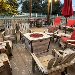 The Cooler - Outdoor patio open during fall! Warm fire with good music