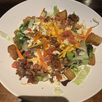 Stoney River - House Salad - Steakhouses Near Me - Louisville, Kentucky Stoney River - House Salad - Steakhouses Near Me - Louisville, Kentucky