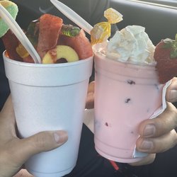 Fruit Mania - Fresas con crema y sandía con chile