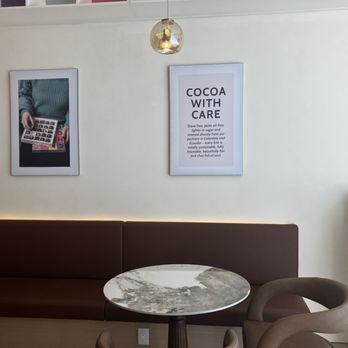 Chococo - Seating area - Chocolatiers & Shops Near Me - New York, New York Chococo - Seating area - Chocolatiers & Shops Near Me - New York, New York