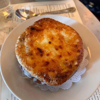 Pastis Miami - Onion soup - French Near Me - Miami, Florida
