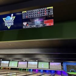Sierra Lanes - Lanes lookin' clean and lit up!