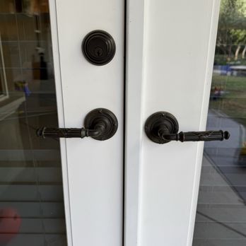 Keys & Locksmith Corona - Keys & Locksmiths Near Me - Corona, California Keys & Locksmith Corona - Keys & Locksmiths Near Me - Corona, California