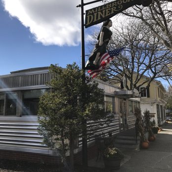 Millbrook Diner - Small town diner - Diners Near Me - Millbrook, New York