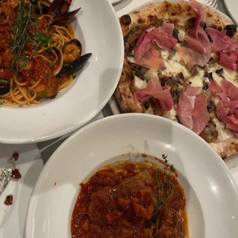 Bottega Italia - Taleggio pizza, spaghetti alla scoglio, ossobucco alla milanese - Pizza Near Me - Temecula, California Bottega Italia - Taleggio pizza, spaghetti alla scoglio, ossobucco alla milanese - Pizza Near Me - Temecula, California