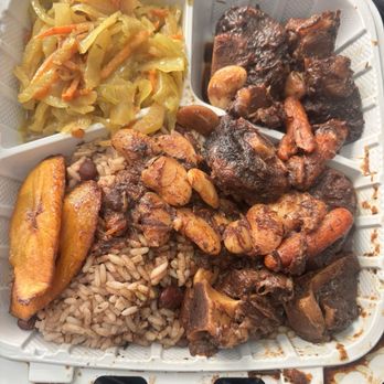 Island Royale - Oxtail plate - Caribbean Near Me - Decatur, Georgia Island Royale - Oxtail plate - Caribbean Near Me - Decatur, Georgia