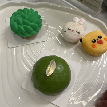 Anntremet Cake - Bakeries Near Me - Long Island City, New York Anntremet Cake - Bakeries Near Me - Long Island City, New York