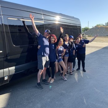 Luxury Limousine Service - On our way to Maui! Much needed transportation! Great luxury! - Limos Near Me - Ceres, California