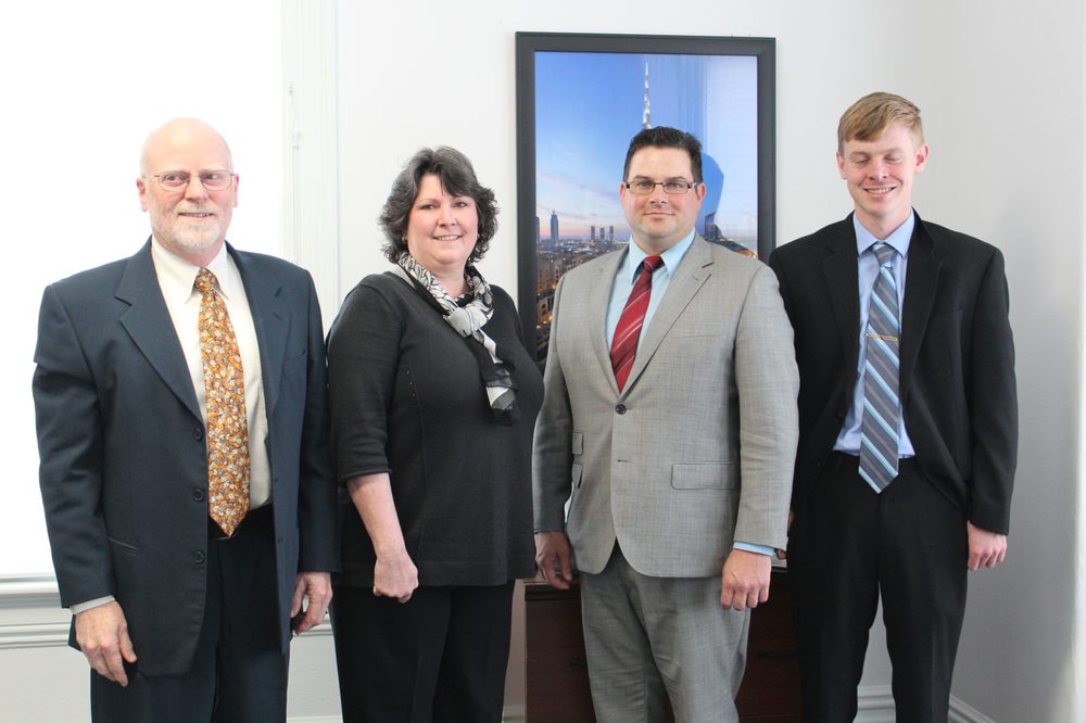 REDWOOD COAST FINANCIAL PARTNERS Updated September 2024 15 Photos