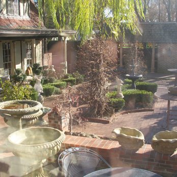 Vivilore - The patio I'm going to return to. - American Near Me - Independence, Missouri