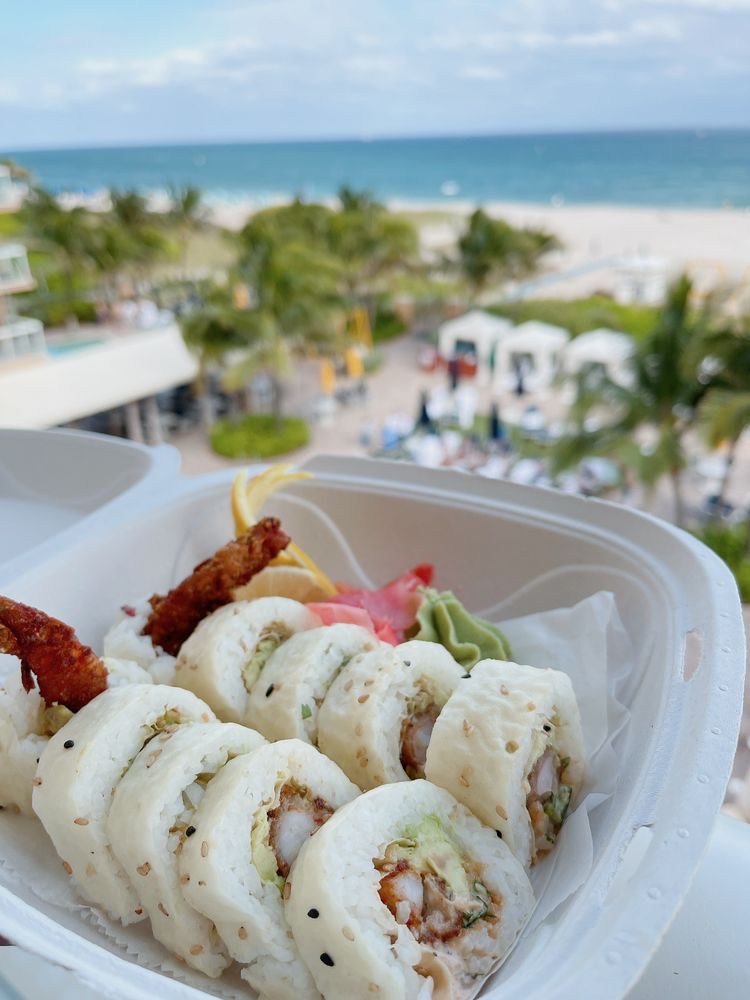 Beach House Pompano