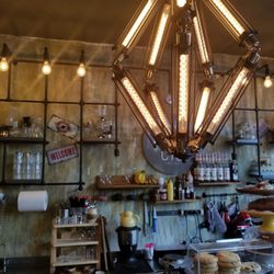 Fig Coffee - Cool lighting