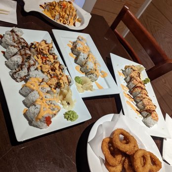 Sushi Cafe - Spicy Tuna, Eel Avocado, Volcano Roll, Lobster Tempura Roll, Calamari - Japanese Near Me - Duluth, Georgia