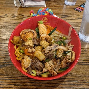 Yummy Bowl - Sushi Bars Near Me - McHenry, Illinois