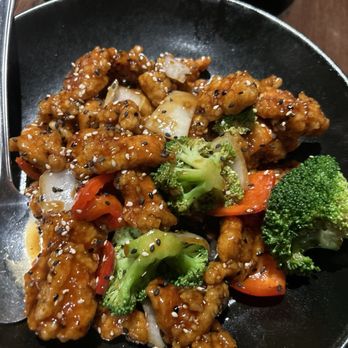 P.F. Chang's - Chicken with Broccoli - Chinese Near Me - Rancho Cucamonga, California P.F. Chang's - Chicken with Broccoli - Chinese Near Me - Rancho Cucamonga, California