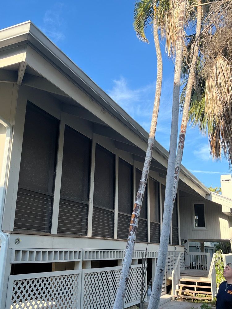 Slide of Traditional Seamless Gutters