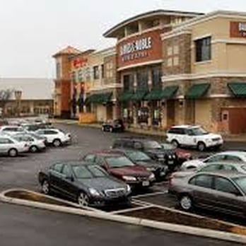 The Shops at Riverside - Shopping Centers Near Me - Hackensack, New Jersey