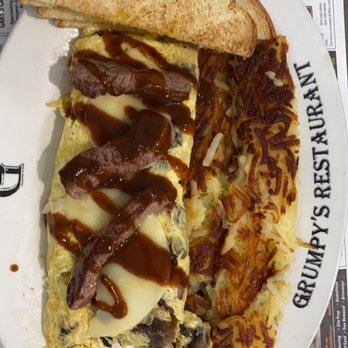 Grumpy's Restaurant - Steak omelette - Breakfast & Brunch Near Me - Middleburg, Florida