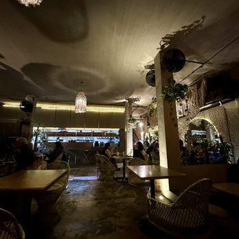 Plantasia Cafe - Inside - Pan Asian Near Me - Ciudad de Mexico, DIF Plantasia Cafe - Inside - Pan Asian Near Me - Ciudad de Mexico, DIF