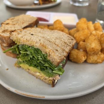 Cheeky's - Grilled chicken and avocado sandwich with tots - Breakfast & Brunch Near Me - Palm Springs, California