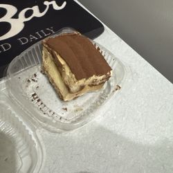 Brick Oven Pizza On the Ave - The small piece of tiramisu I received does not match the photo shown in the advertisement at all. This is completely misleading