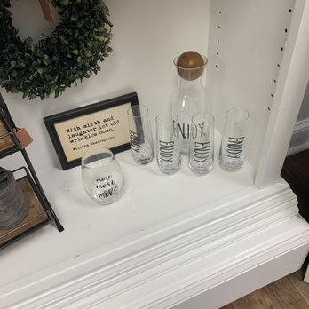 Rustic Seasons on Main - Home Decor Near Me - Flushing, Michigan
