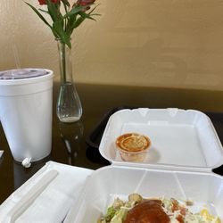 Lily's Mexican Food - Chicken Tostada and Jamaica drink, delicious!