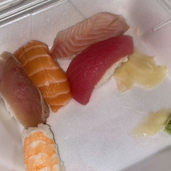 Samurai Sushi - Nigiri sample - Sushi Bars Near Me - Hanford, California