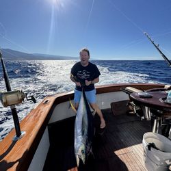 Hula Girl Sport Fishing - A beautiful tuna!