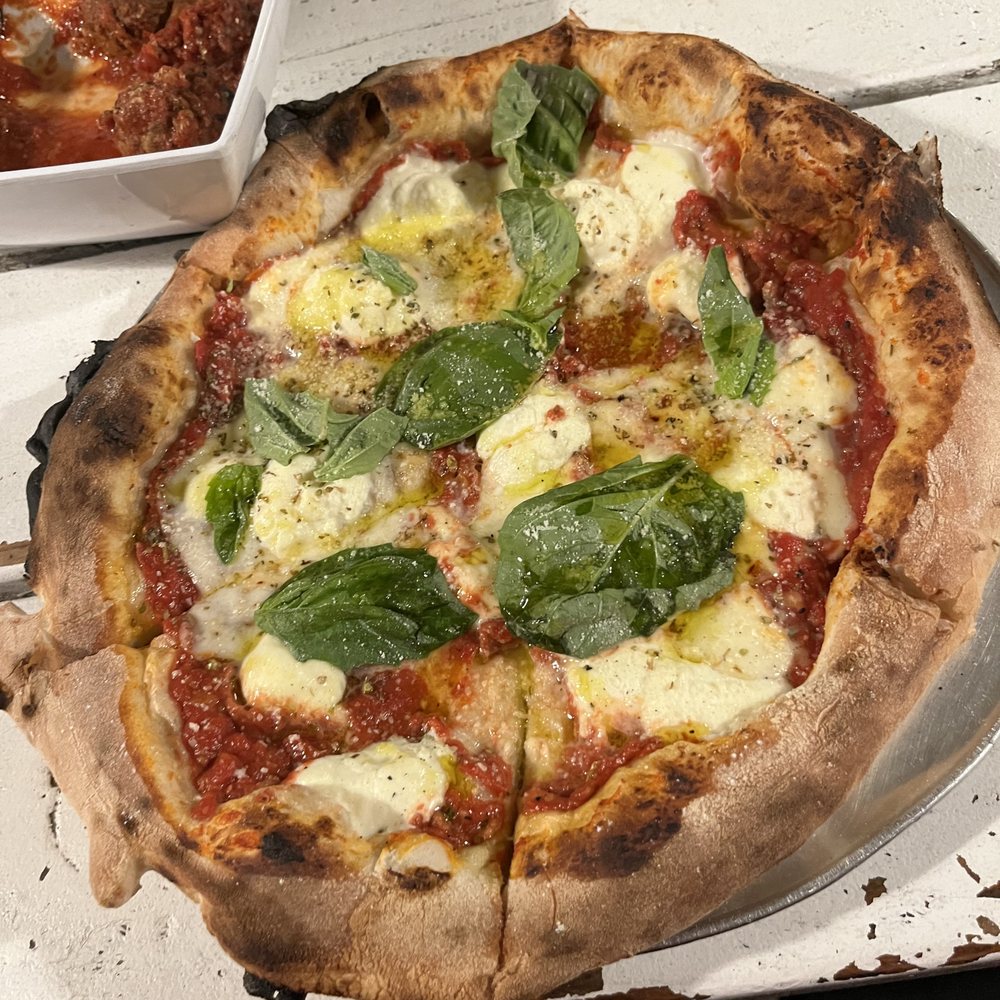 Federalist Pizza - Margherita Pizza - Pizza Near Me - Sacramento, California Federalist Pizza - Margherita Pizza - Pizza Near Me - Sacramento, California