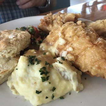 Welcome Diner - Twice fried chicken with mashed potatoes, spine gravy n biscuit - Diners Near Me - Tucson, Arizona Welcome Diner - Twice fried chicken with mashed potatoes, spine gravy n biscuit - Diners Near Me - Tucson, Arizona