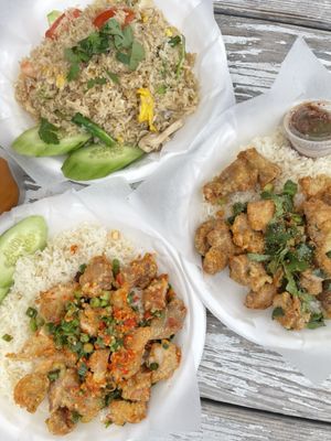 Aroy Ver Thai Bite the food truck by null