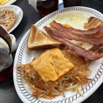 Waffle House - FOODS - Diners Near Me - Newnan, Georgia