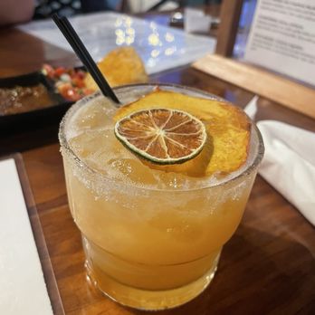 JJ’s Table and Bar - Peach margarita with sugar rim - New American Near Me - Lakeside Marblehead, Ohio