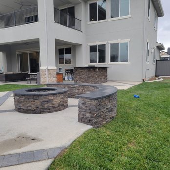 Stephen Appel Handyman/Contractor - Outdoor BBQ island and firepit with sitting bench - Handyman Near Me - Meridian, Idaho Stephen Appel Handyman/Contractor - Outdoor BBQ island and firepit with sitting bench - Handyman Near Me - Meridian, Idaho