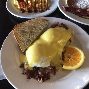 Famous Toastery - Famous Hash - Breakfast & Brunch Near Me - Concord, North Carolina Famous Toastery - Famous Hash - Breakfast & Brunch Near Me - Concord, North Carolina