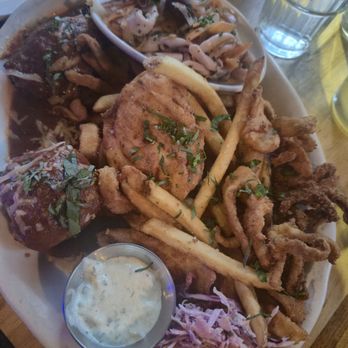 The Daily Catch - Calamari Platter - Italian Near Me - Boston, Massachusetts