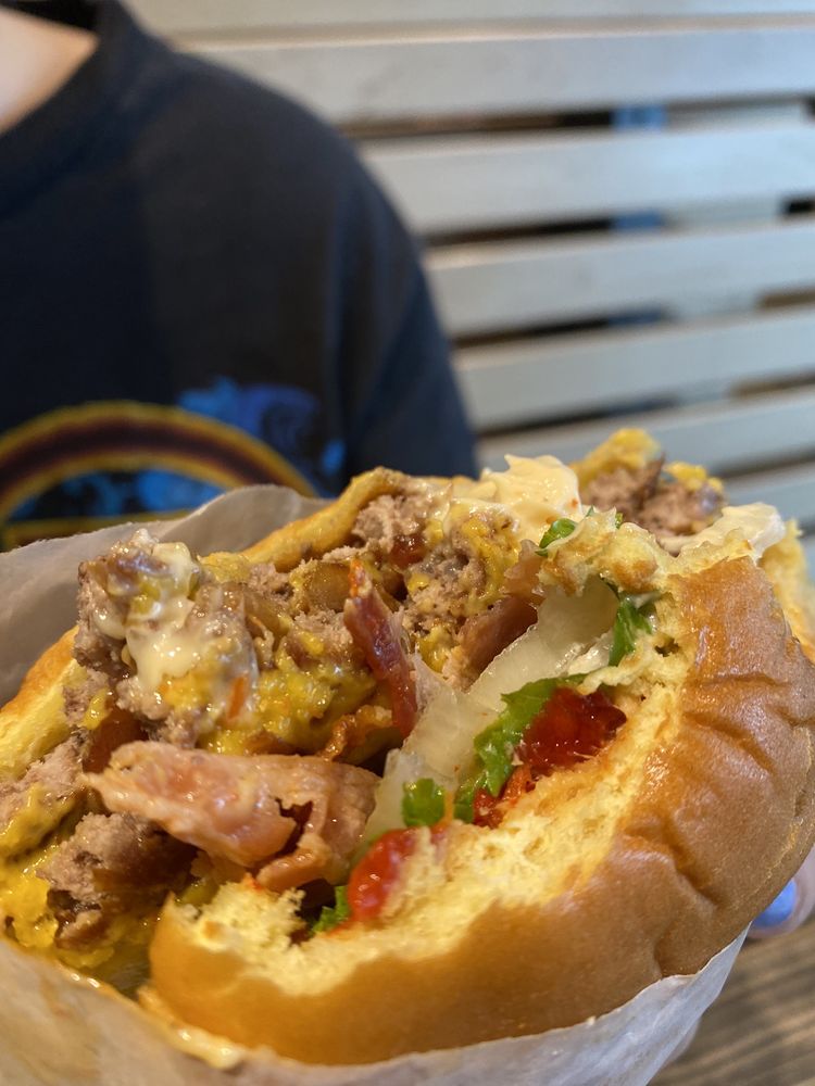 SHAKE SHACK FASHION SQUARE - Updated September 2024 - 593 Photos & 522 Reviews - 7014 E ...