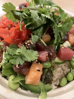 Olia Poke & Tea by null