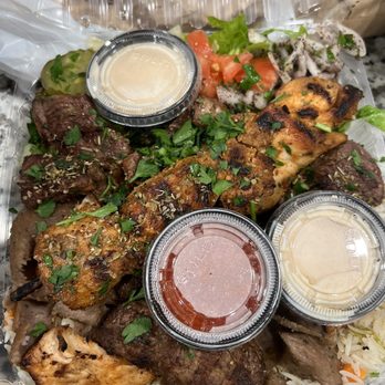 Rumi Kabob - Combo plate - Food Trucks Near Me - Vallejo, California Rumi Kabob - Combo plate - Food Trucks Near Me - Vallejo, California