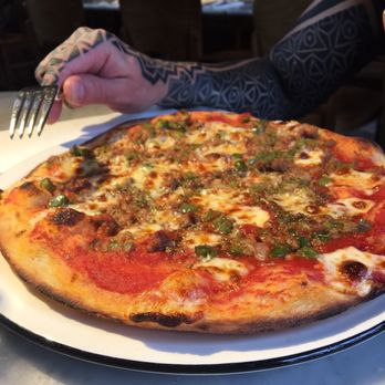 Pizza Express - Sloppy Giuseppe Pizza - Pizza Near Me - London, XGL